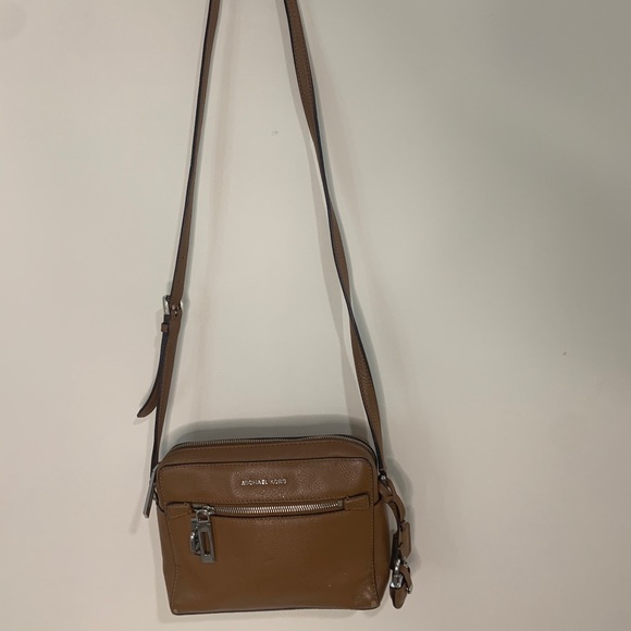 Brown Michael Kors Purse - Picture 1 of 7